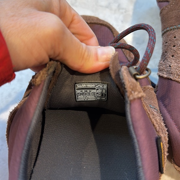 Teva Highside 84 size 5.5 - Picture 4 of 4